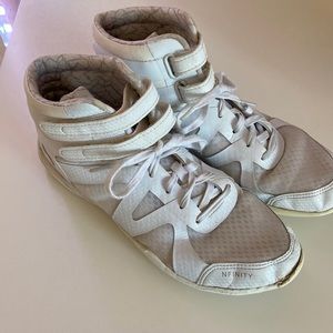 NFINITY cheer shoes size 8